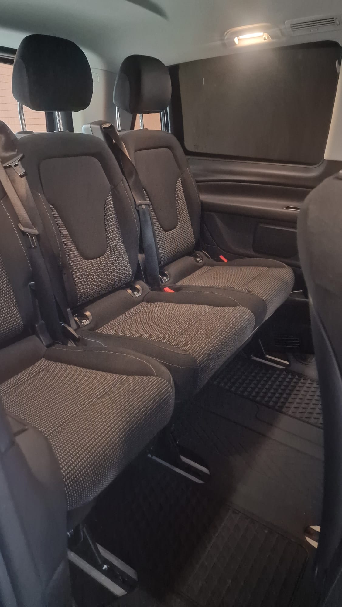 Interior de Cuero Premium